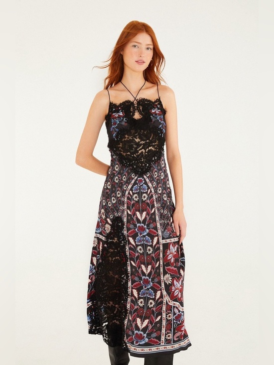 FARM Rio Dresses & Skirts - Black Marcelle Lace Lenzing™
Ecovero™ Viscose Slip Midi Dress